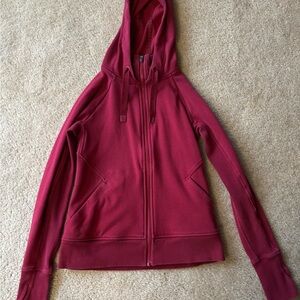 Athleta Triumph Hoodie – XS Petite (TP) – Burgundy